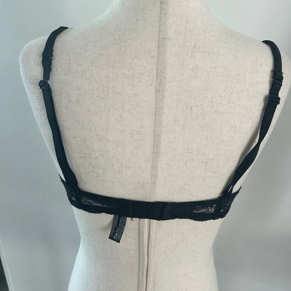 Victoria's Secret limited edition Gorgeous bra size 34C black push-up with stone